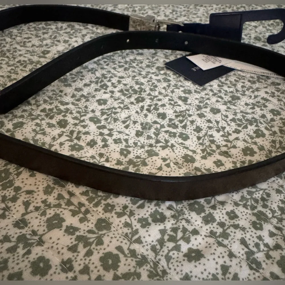 Gap Kids Reversible Belt with Silver Tone Buckle - Size Large